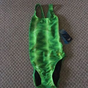 Speedo girl’s bathing suit